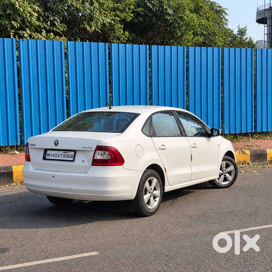 Skoda Rapid 1.6 Mpi At Ambition, 2016, Petrol