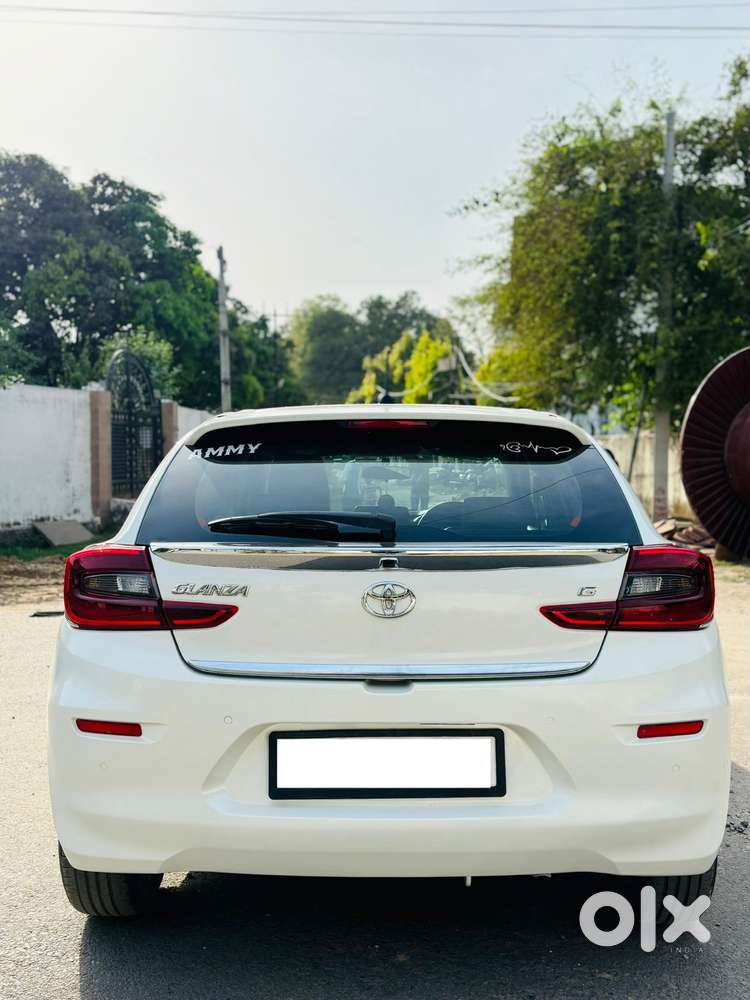 Toyota Glanza, 2023, Petrol