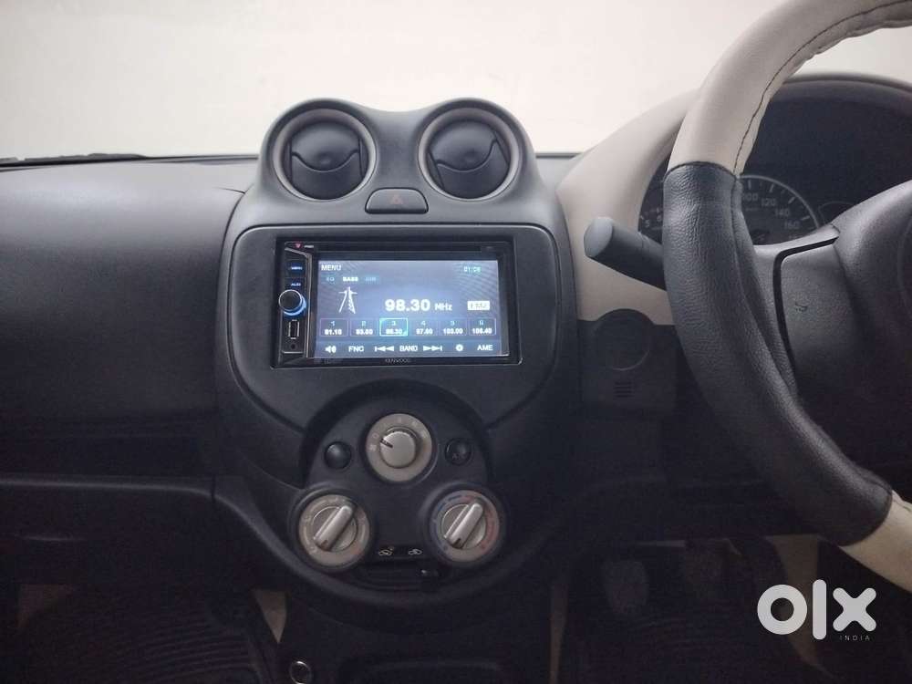 Nissan Micra Active Xv, 2016, Petrol