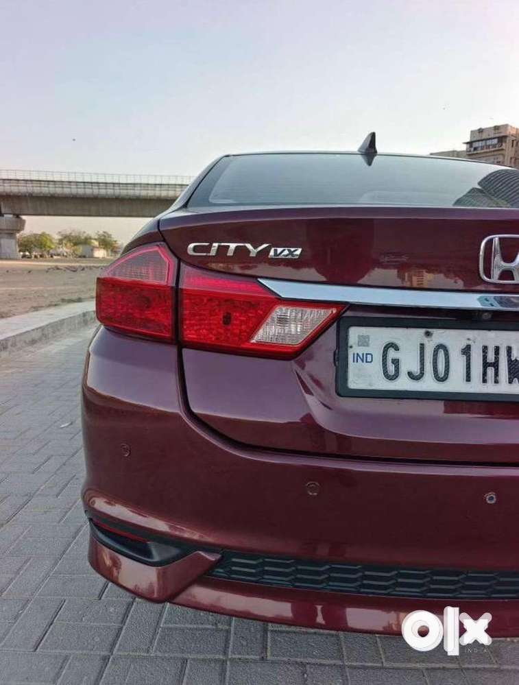Honda Automatic Petrol 2018 With Sunroof