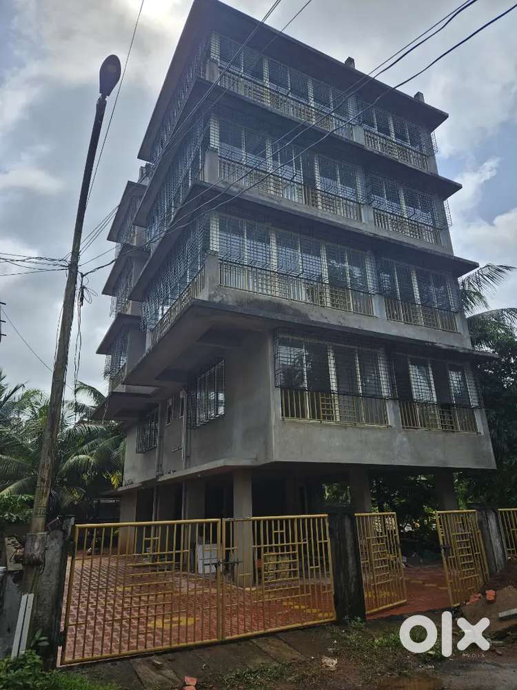 Ready to move  bhk flats