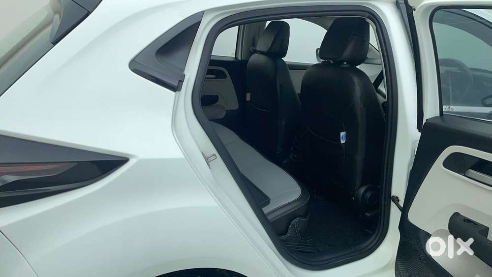 Tata Altroz Xz Plus (s) Diesel, 2023, Diesel