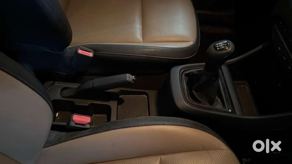 Tata Punch 1.2 Revotron Creative Mt Kaziranga Edition, 2022, Petrol