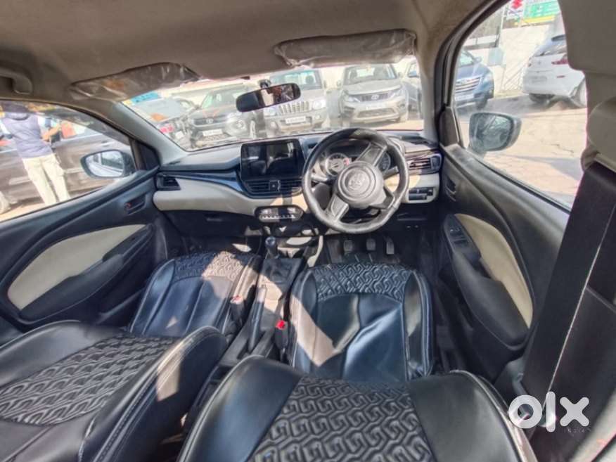 Toyota Glanza 1.2 E, 2023, Petrol