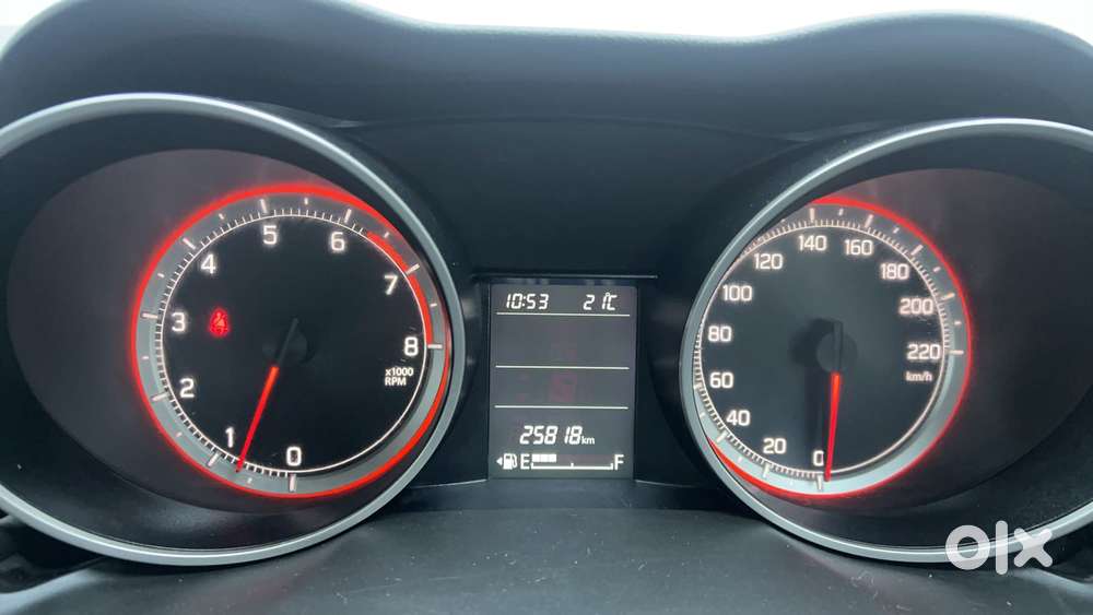 Maruti Suzuki Swift 1.3 Zxi, 2022, Petrol