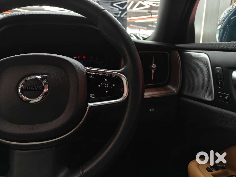 Volvo Xc60 2.0 B5 Ultimate, 2024, Petrol