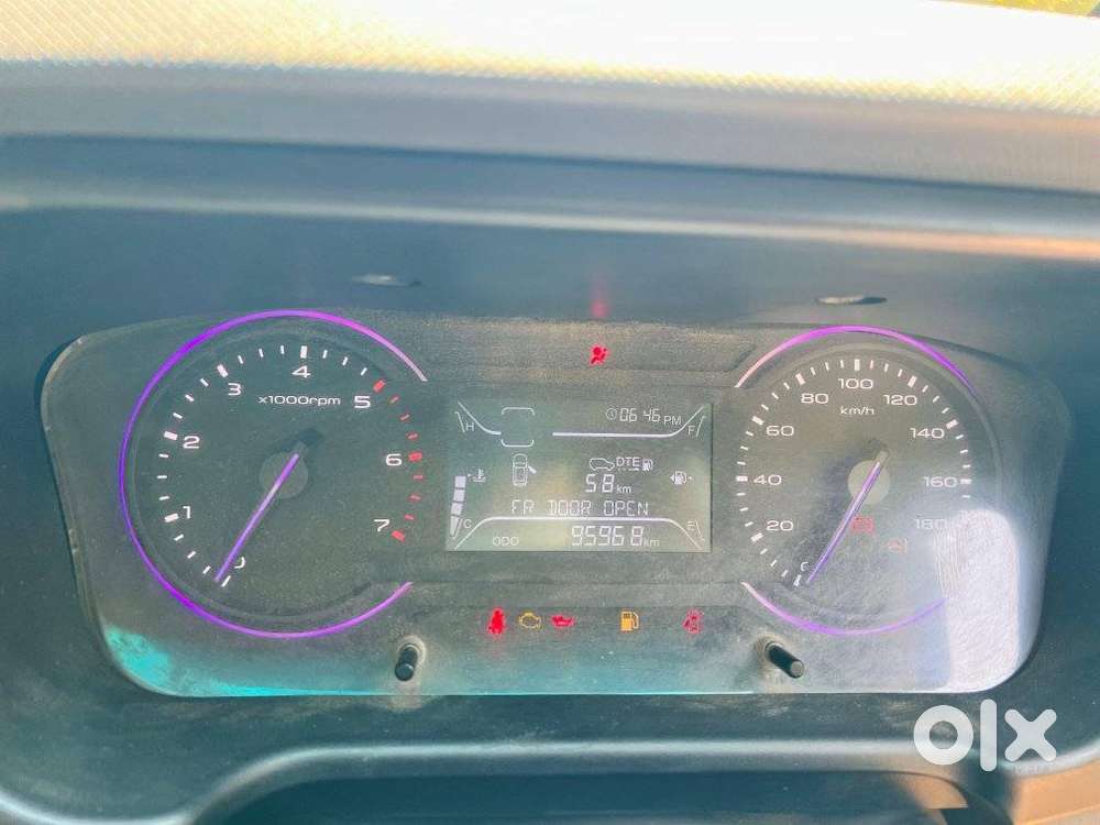 Mahindra Marazzo 1.5 M4 Plus 8 Str, 2019, Diesel