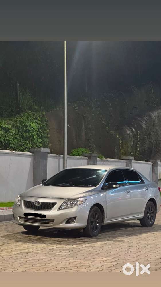 Toyota Corolla Altis 2010