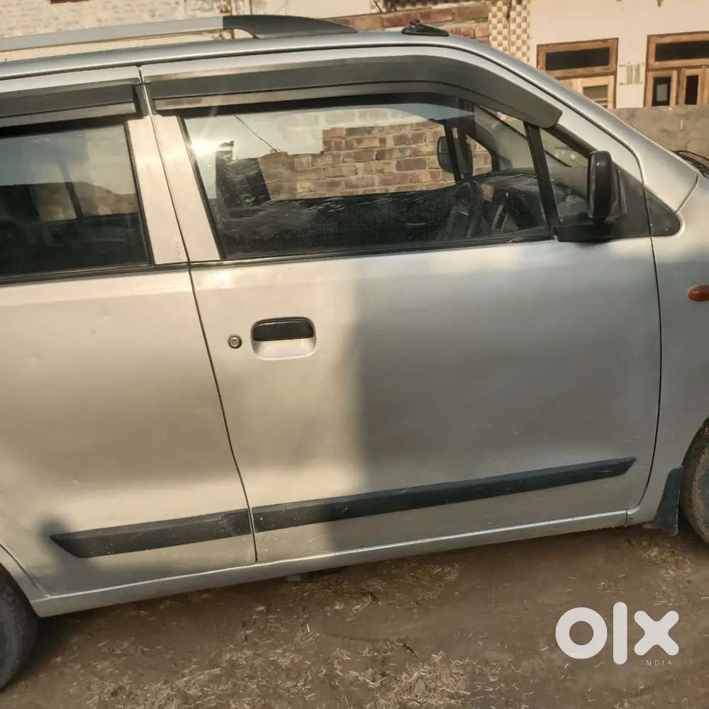 Bhut Bdiya Gadi H 
Cng Company Fit H
