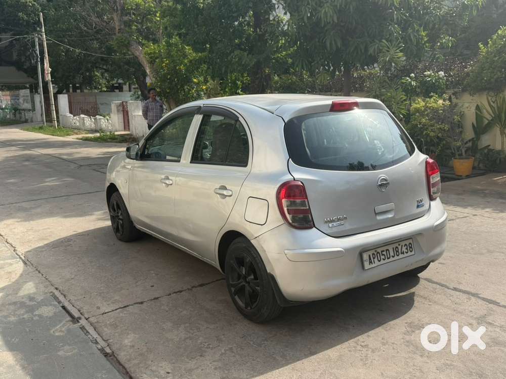 Nissan Micra Active 2015