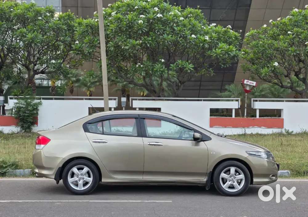 Honda City Pkl No Second Owner Both Keys Available Good Condition Car