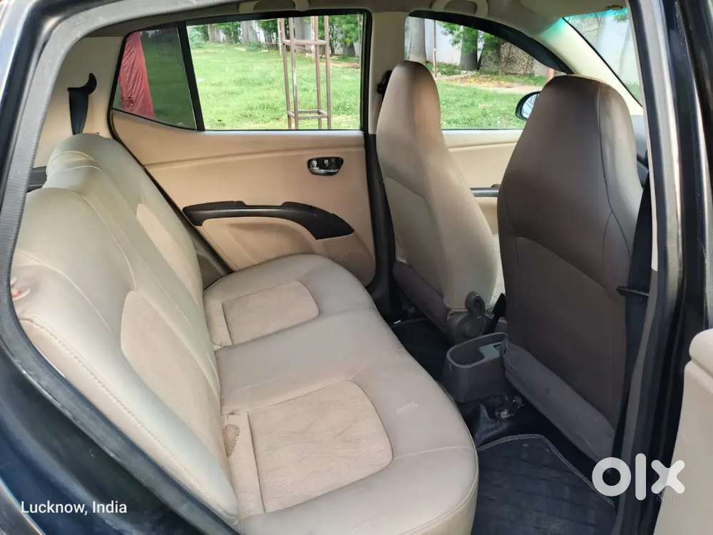 Hyundai I10 2011 Petrol 70000 Km Driven
