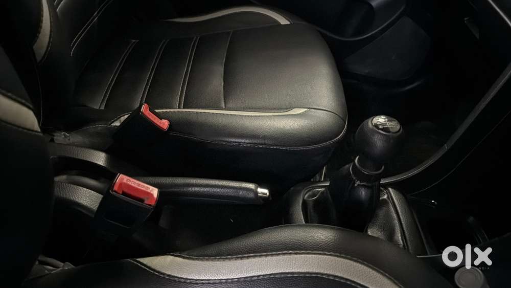 Maruti Suzuki Swift Vxi, 2015, Petrol