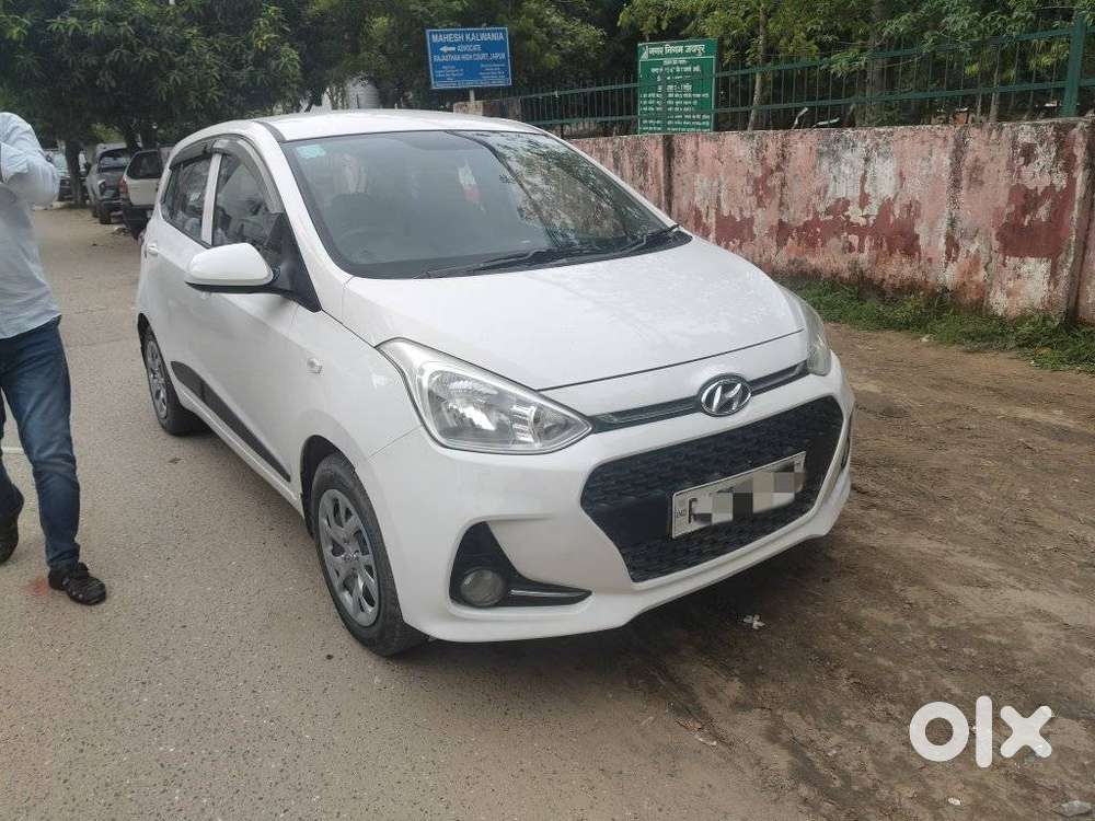 Hyundai Grand I10 Sportz, 2017, Diesel
