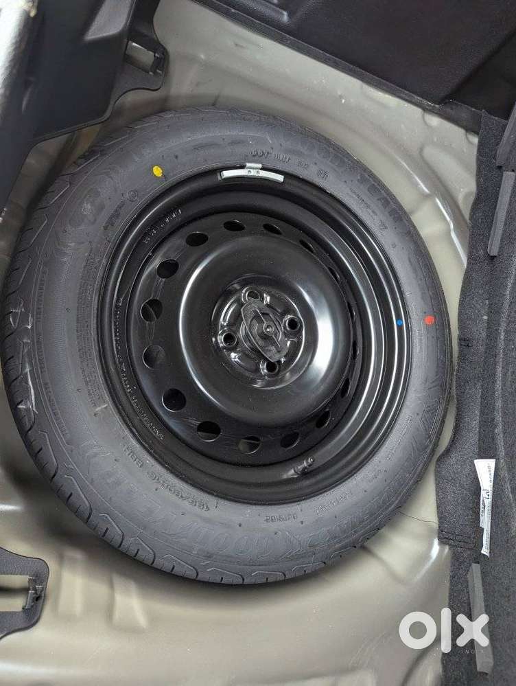 Maruti Suzuki Fronx Delta Plus 1.2 Ags, 2026