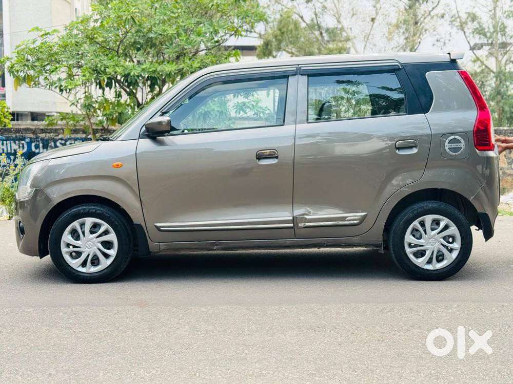Maruti Suzuki Wagon R Vxi Plus Mt, 2022, Petrol
