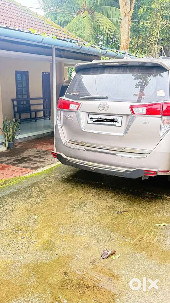 Toyota Innova Crysta 2018