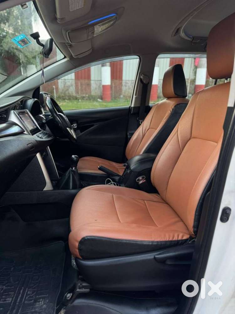Toyota Innova Crysta 2.4 V, 2017, Diesel