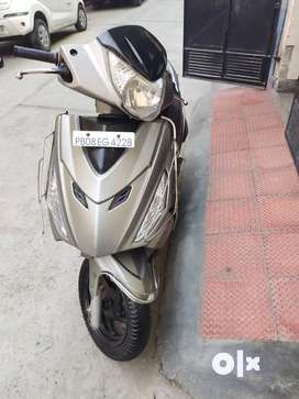 Maestro 2018 Buy Sell Second Hand Scooty in India Used Scooters in India OLX