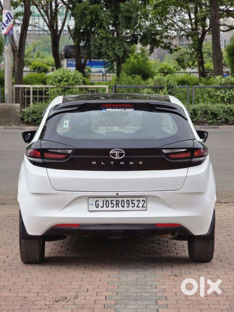 Tata Altroz 1.2 Xm Plus, 2022, Petrol