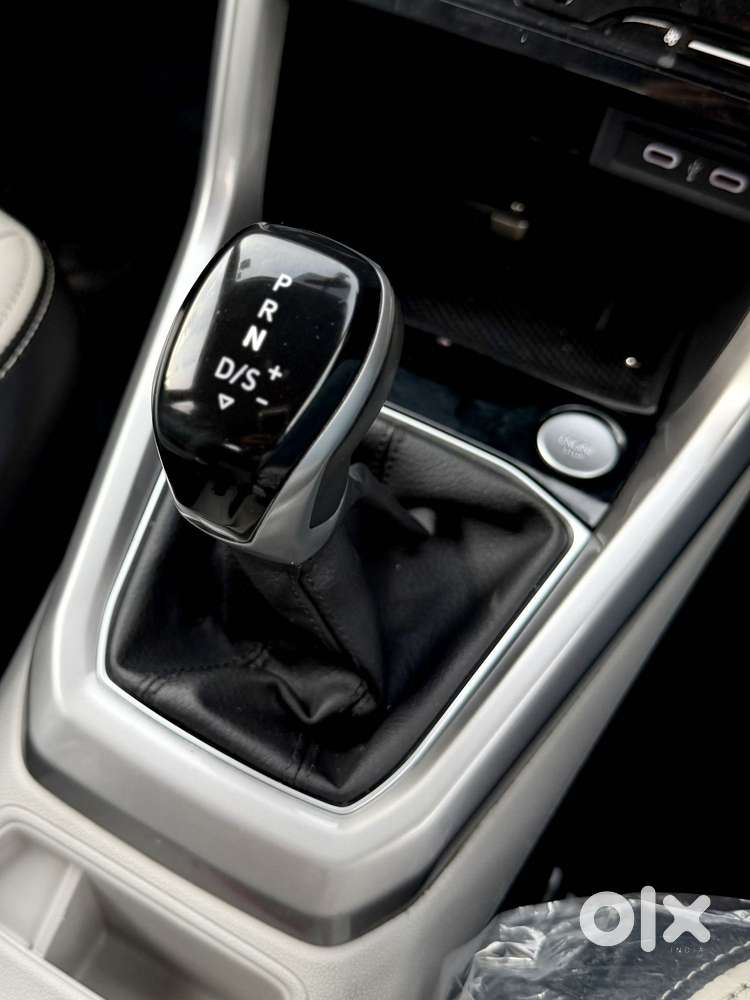 Volkswagen Taigun Gt 1.5 Dsg, 2022, Petrol