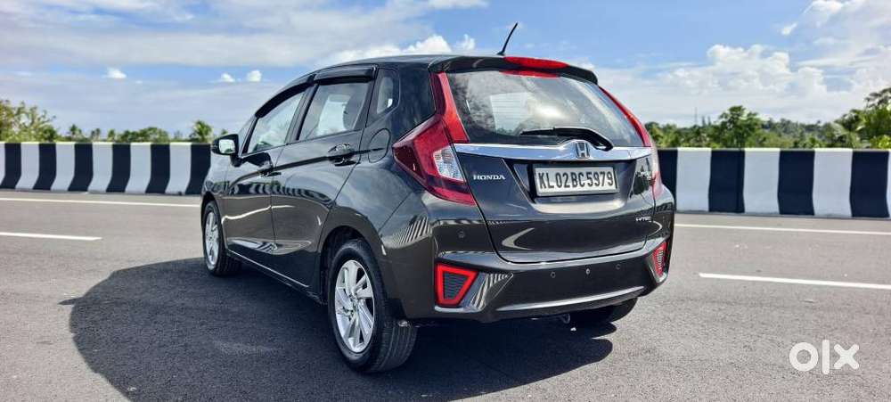 Honda Jazz V Cvt, 2017, Petrol