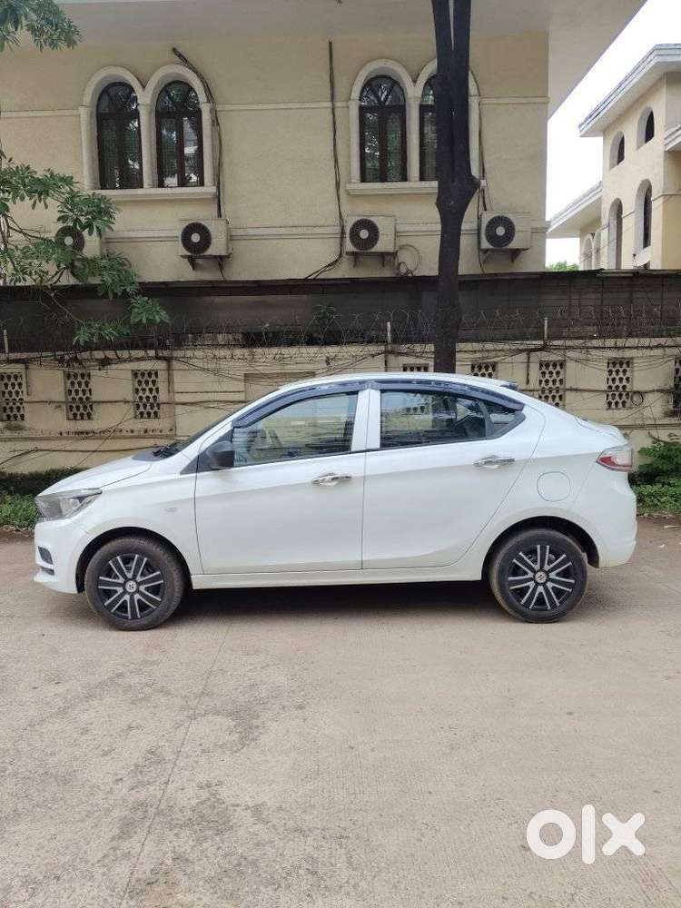 Tata Tigor Xe, 2021, Petrol