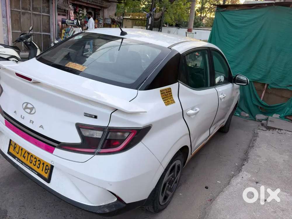 Hyundai Aura
