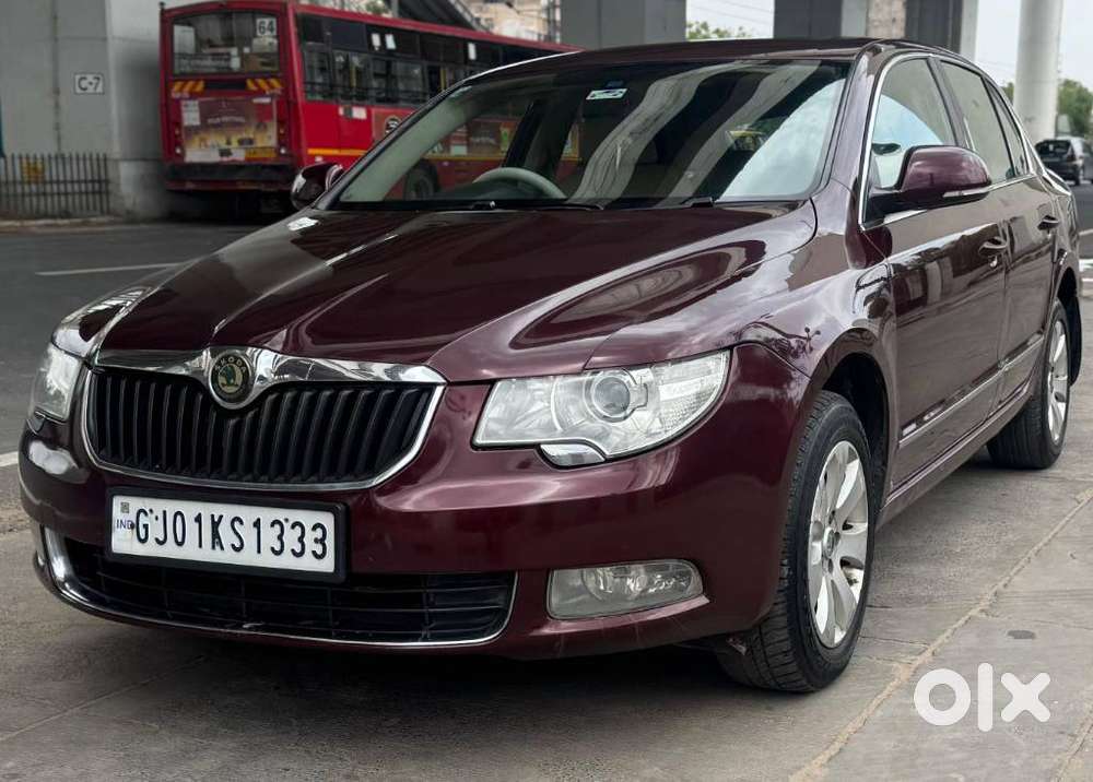 Skoda Superb Lk 2.0 Tdi At, 2012, Diesel