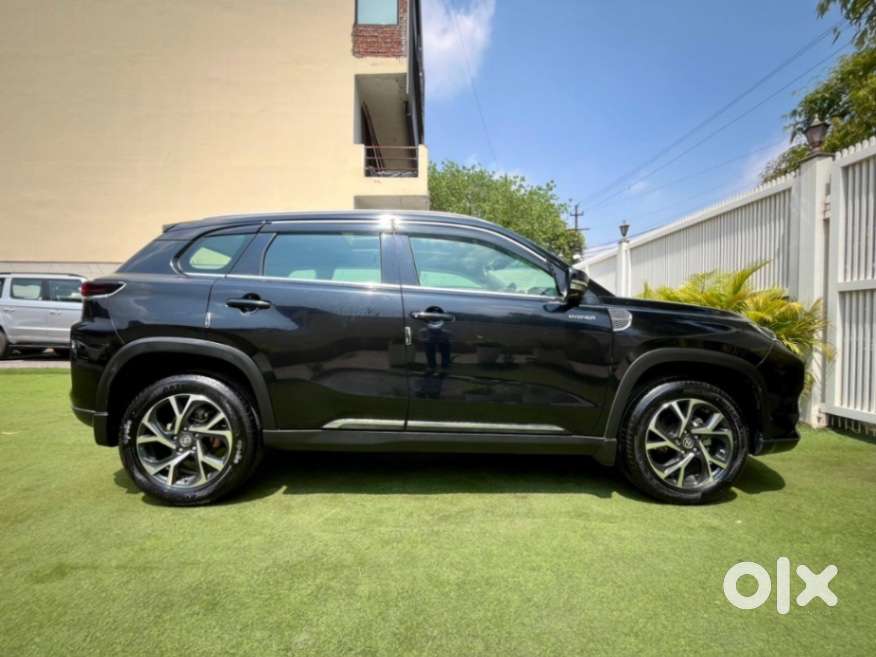 Toyota Urban Cruiser Hyryder V Hybrid Aero Edition, 2024, Petrol