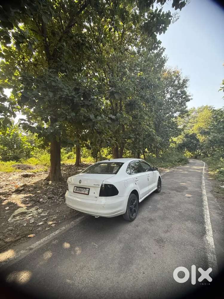 Skoda Rapid Onyx Diesel 2014