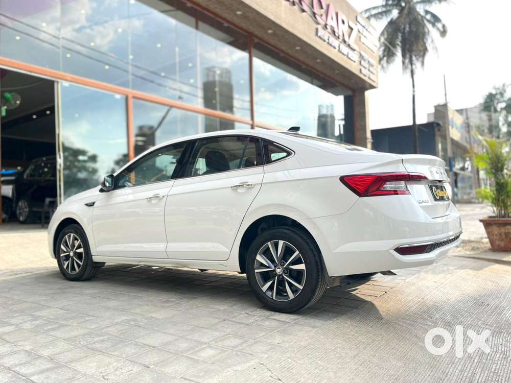 Skoda Slavia 1.0 Tsi Style At, 2024, Petrol