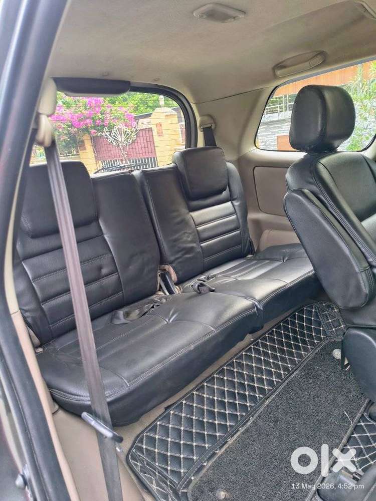 Toyota Innova 2.5 V 7 Str, 2015, Diesel