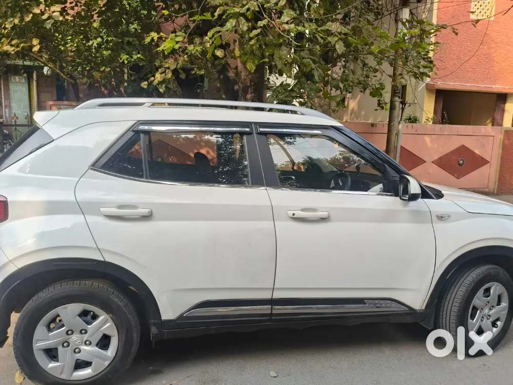 Hyundai Venue 2020 Petrol Automatic