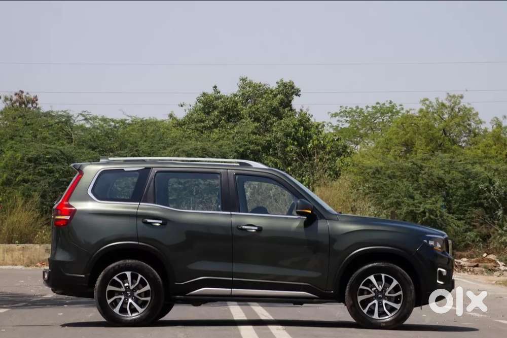 Mahindra Scorpio N Z8 L Petrol At 6 Str, 2023, Petrol