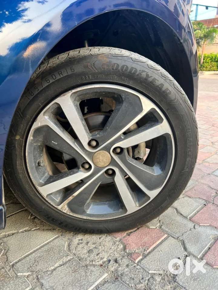 Tata Altroz Xza Petrol, 2022, Petrol