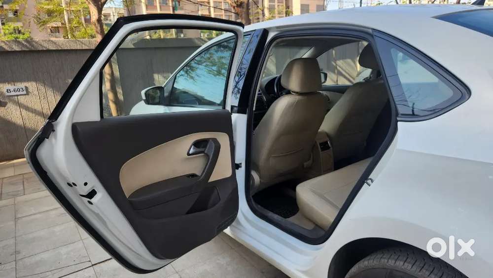 Volkswagen Vento 1.2 Highline Auto 2015 Petrol 86000 Km
