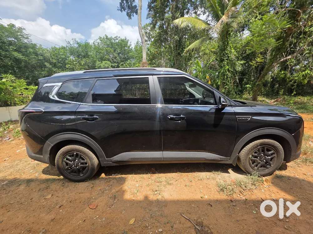 Kia Carens Clavis 2025 Petrol 16000 Km Driven