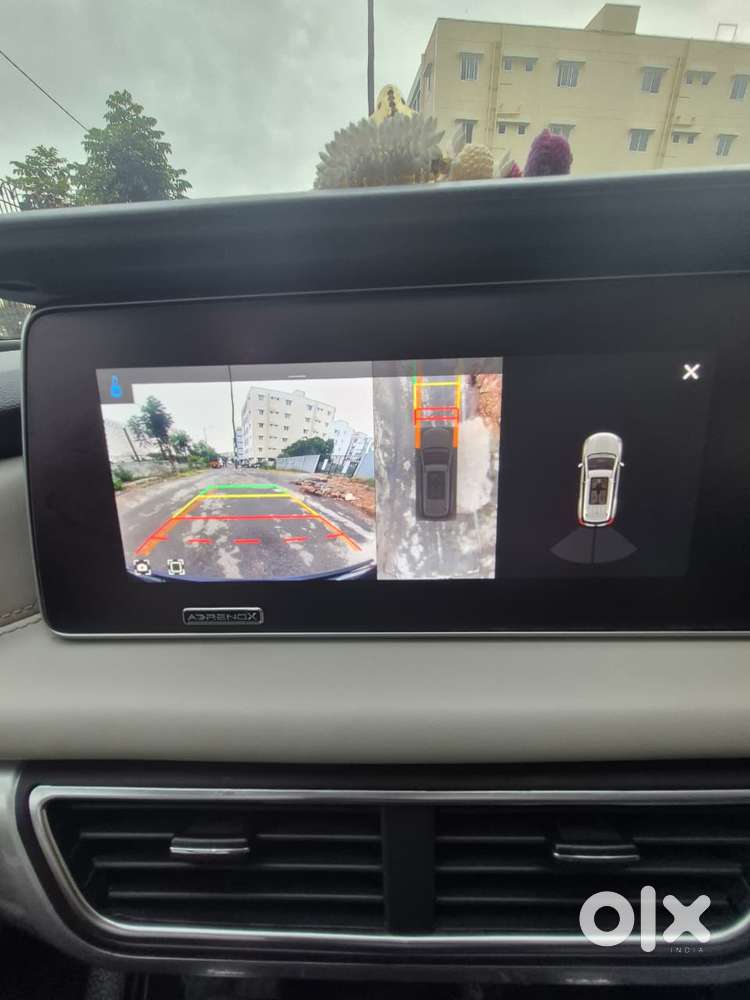 Mahindra Xuv700 2.2 Ax 7 Diesel Mt Luxury Pack Str, 2024