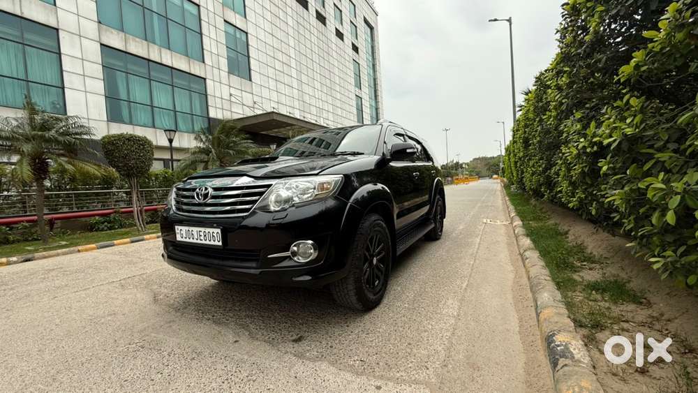 Toyota Fortuner 2015 Diesel Well Maintained