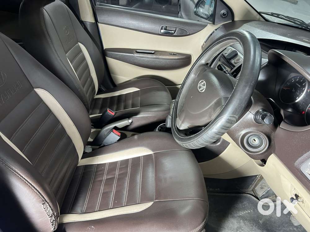 Hyundai I20 Petrol Spotz, 2011, Petrol