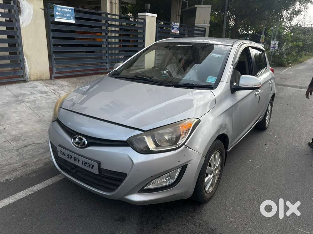 Hyundai I20 2012 Diesel Well Maintained Good Mileage