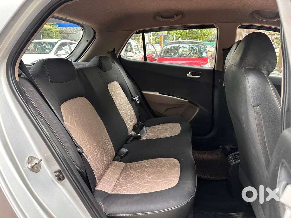 Hyundai Grand I10 At Sportz, 2013, Petrol