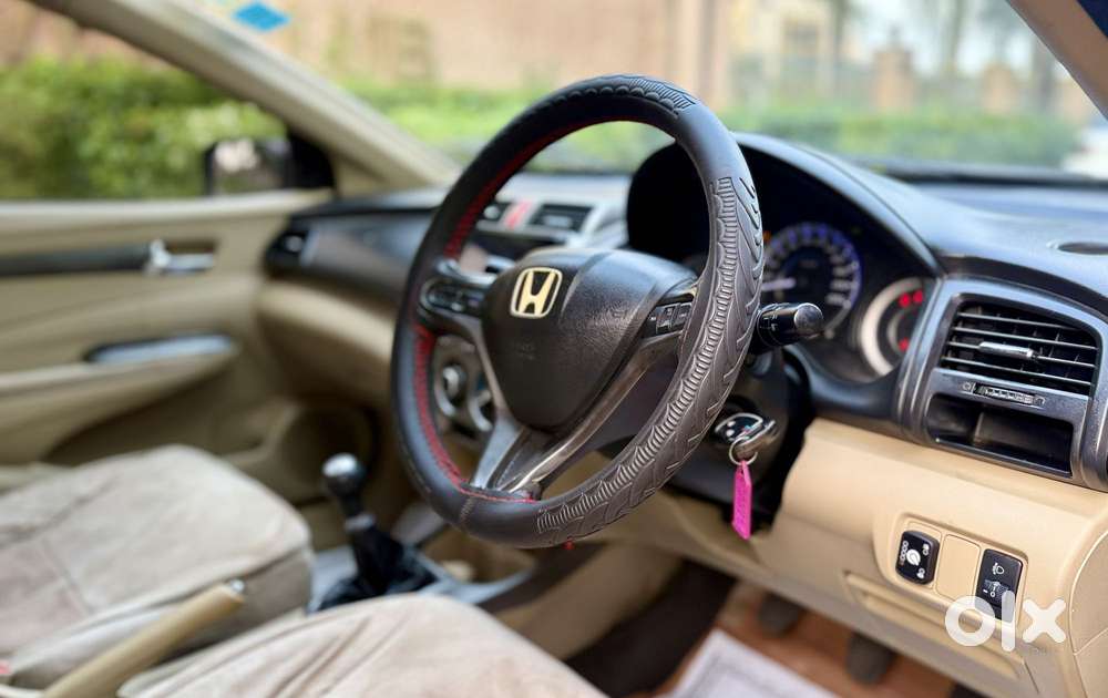 Honda City V Mt, 2012, Cng & Hybrids