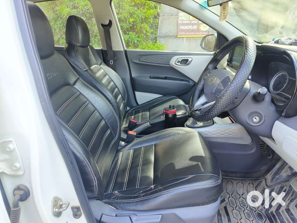 Hyundai Grand I10 Nios Sportz 1.2 At, 2020, Petrol