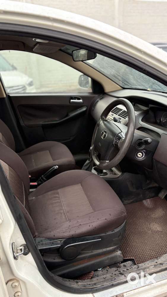 Tata Manza Gex, 2015, Petrol