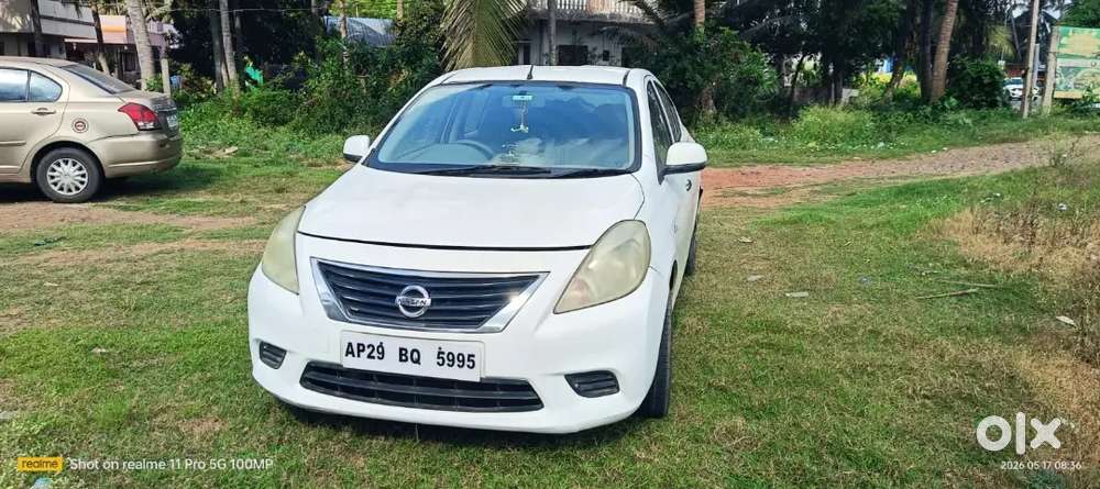 Nissan Sunny 2012 Diesel 220000 Km Driven