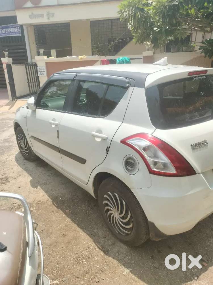 Maruti Suzuki Swift 2014 Petrol 80000 Km Driven