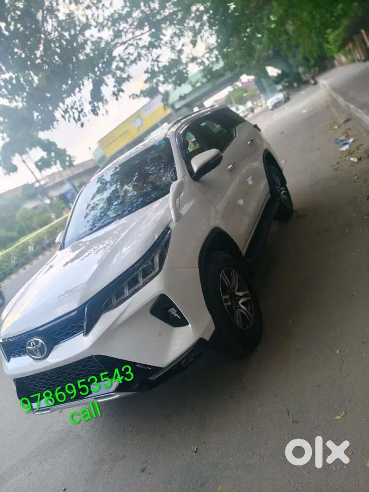 Toyota Fortuner Legender 2025