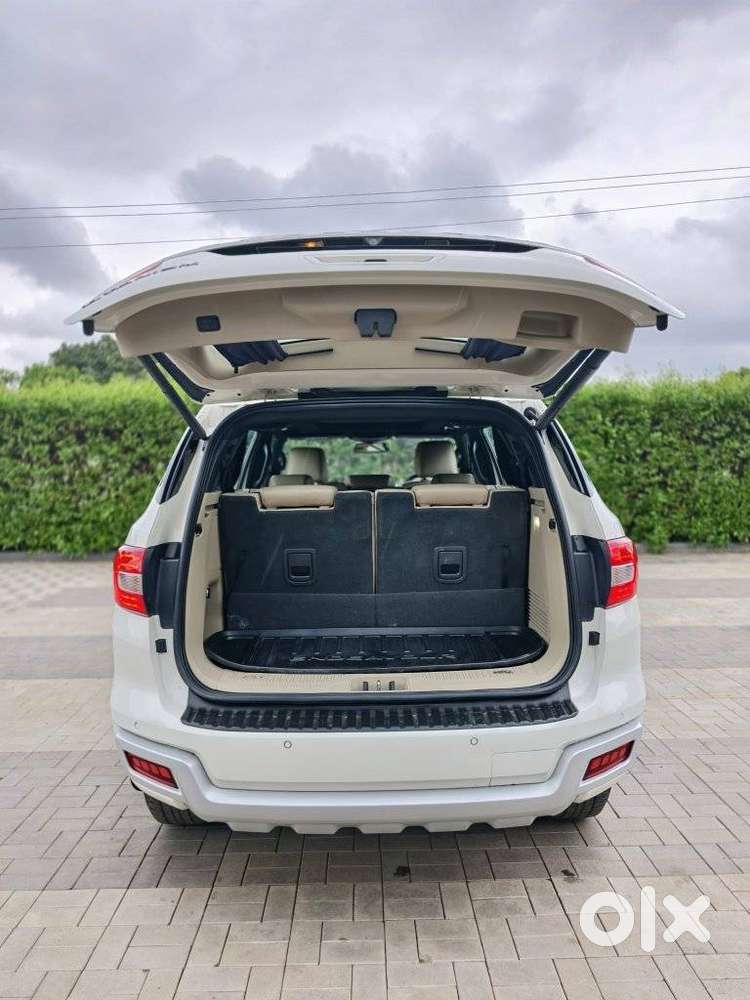 Ford Endeavour 2.2 Titanium 4x2 At, 2019, Diesel